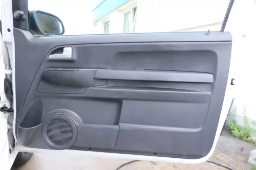 VW Fox 5Z Türverkleidung Verkleidung Tür vorne rechts schwarz