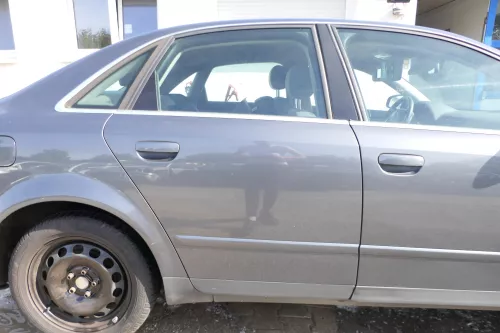 Audi A4 B6 8E Rahmen + Türblatt Tür hinten rechts grau LX7Z   Limousine