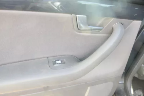 1x A4 8E B6 Türverkleidung Verkleidung Tür hinten links swing dunkelgrau (177706)