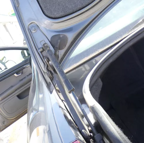 1x 8E B6 B7 Limousine Dämpfer Heckklappe hinten rechts Scharnier grau LX7Z