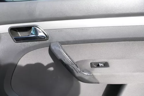 VW Touran 1x Türverkleidung Verkleidung Tür vorne rechts - anthrazit  (177785)