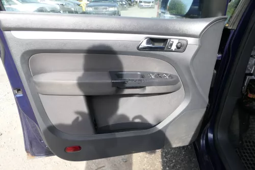 VW Touran 1x Türverkleidung Verkleidung Tür vorne links - anthrazit