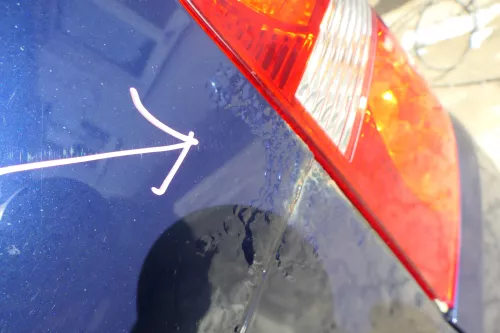 VW Touran 1T Heckklappe Kofferraumklappe hinten blau LB5N mit Scheibe -Rost (177789)