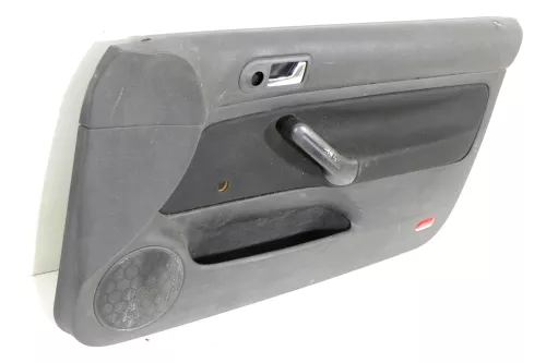 1x VW Golf 4 Türverkleidung Verkleidung Tür vorne rechts schwarz 2/3-Türer (177848)