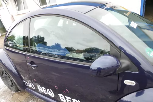VW New Beetle 1C 9C Tür vorne rechts Beifahrertür blau LG5T -OHNE Anbauteil (178012)