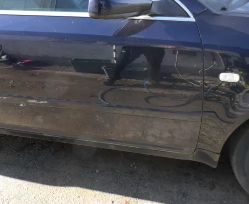 Audi A6 4B C5 Tür nur Türblatt vorne rechts Beifahrertür blau LZ5L (178114)