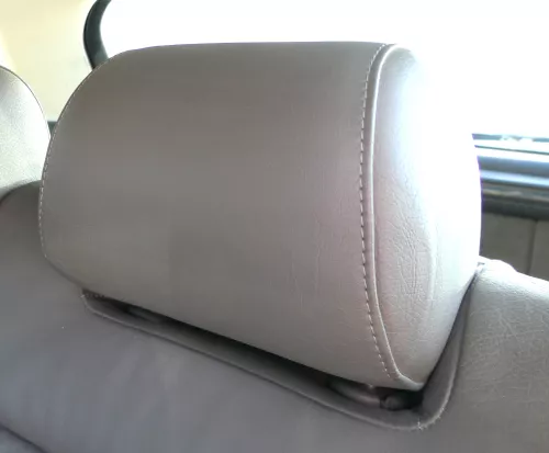 1x A4 B5 A6 4B Kopfstütze vorne vorn oder hinten Leder grau swing dunkelgrau Buf (178132)