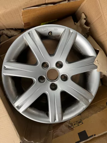1x Audi A6 4F Alufelge Felge original 4F0071496  666 7x16H2 ET42 KBA 46112 (178205)
