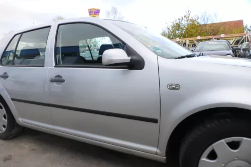 VW Golf 4 Bora Tür vorne rechts Beifahrertür 4/5-Türer+Kombi Variant LA7W silber (178520)