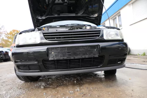 Polo 6N Stoßstange vorne breite Styling XXL Frontstoßstange schwarz L041 +Gitter (178649)