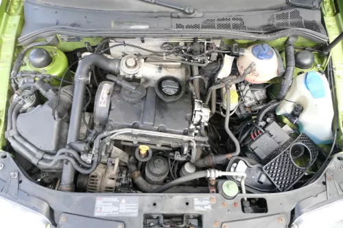 VW Polo 6N2 Kühlmittelrohr Rohr Schlauch Leitung TDI AMF 6N0122447F