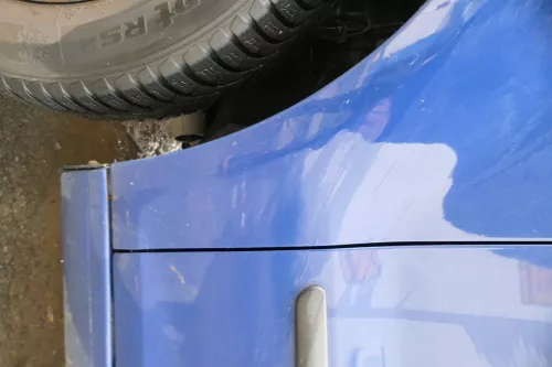 VW Fox Kotflügel vorne links blau LL5M (178778)