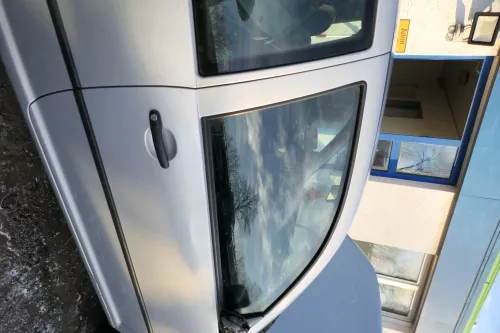 VW Golf 4 Tür vorne rechts Beifahrertür 2/3-Türer silber grau LB7Z ohnAnbauteile (178830)