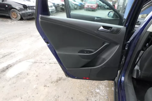 1x VW Passat 3C Variant Türverkleidung Verkleidung Tür hinten links schwarz