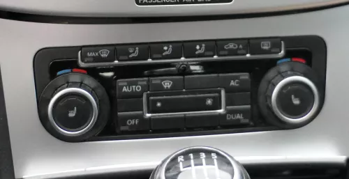 VW Golf 6 Eos Caddy Steuergerät Klimaanlage Klimabedienteil 5K0907044CCHeizung (178960)