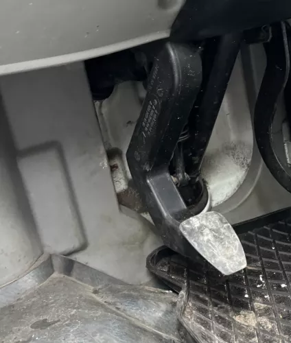VW LT 2D 35 28 Kupplungspedal Kupplung Pedal 2D0721111A 2D0721317B Geberzylinder (179191)