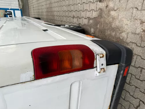VW LT 2D 35 28 Rücklicht hinten rechts Rückleuchte Heckleuchte Lampenträger