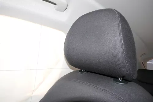 Audi A4 B8 8K Kopfstütze vorne rechts oder links schwarz /soul