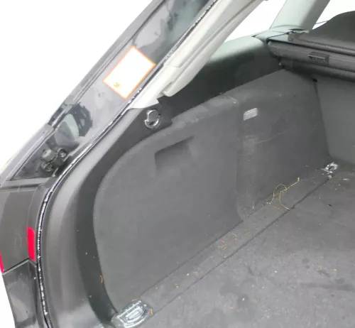 A4 8K B8 Abdeckung Verkleidung Kofferraum hinten links Seite 8K9863879D schwarz