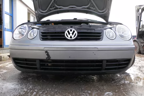 VW Polo 9N Stoßstange Frontstoßstange vorne silber grau LAD7W (179413)