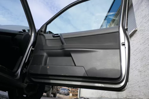 1x VW Polo 9N Türverkleidung Verkleidung Tür vorne rechts 2/3-Türer Griff Öffner (179421)