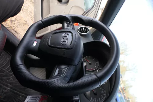 A3 8P Lederlenkrad Leder 3 Speichen schwarz S-line Multifunktion Tiptronic flach