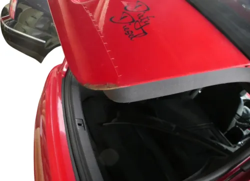 Audi A3 8P 4/5-Türer Heckklappe Klappe hinten rot LY3J Spoiler Scheibe (179495)