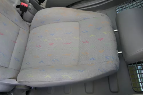 VW Caddy 3 2k Sitz Fahrersitz vorne links Fahrer (ohne Kopfstütze) (179703)