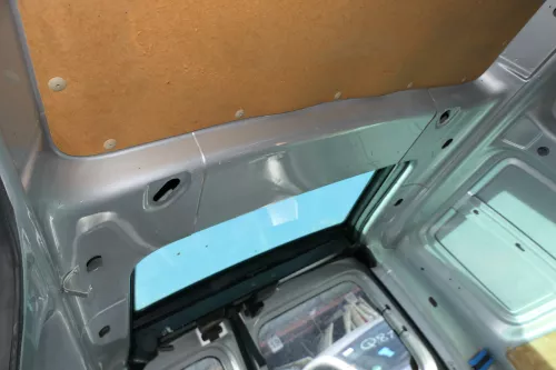 VW Caddy 2K Schiebedach Öffnung Ausstieg Dach oben Dachladeklappe Klappe (179717)