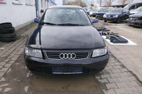 Audi A3 8L Motorhaube Frontklappe Haube schwarz/blau auch für Facelift