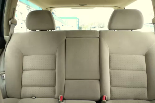 VW Golf 4 Bora Variant Kombi Sitz Rückbank Rücksitzbank hinten Sitze hellbeige (179989)