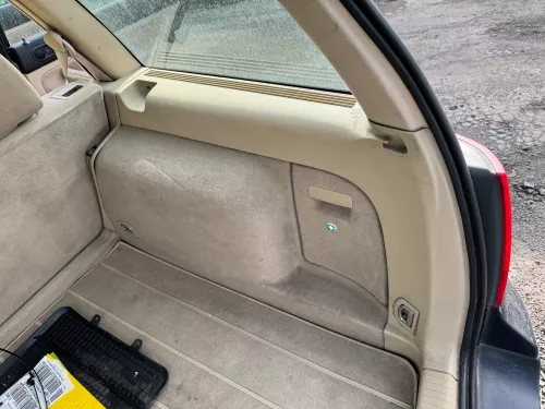 VW Golf 4 Variant Abdeckung Verkleidung Kofferraum hinten rechts hellbeige beige