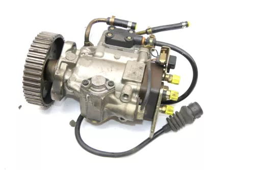 DEFEKT - KAPUTT Audi 80 Einspritzpumpe 028130109J Dieselpumpe 1,9 66k 90PS 1Z (180073)