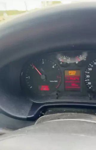 Audi A3 8L Tacho Tachometer Kombiinstrument 8L0920932D 443.000km TDI Diesel (180419)