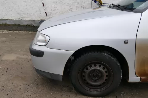 Seat Ibiza 6K Vario Kotflügel vorne links silber LS7N Facelift 1999-2002 (180553)