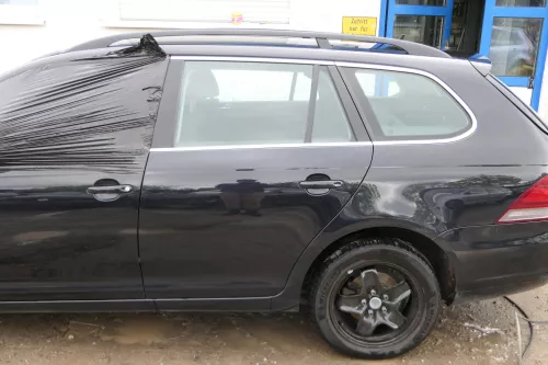 Golf 5 1K5 + Golf 6 AJ5 nur Kombi / Variant Tür hinten links schwarz LC9X- Delle