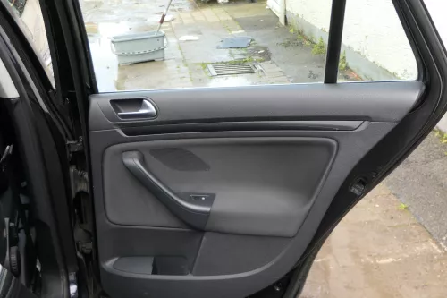 1x VW Golf Variant Kombi AJ5 Türverkleidung Verkleidung Tür hinten rechts (180587)