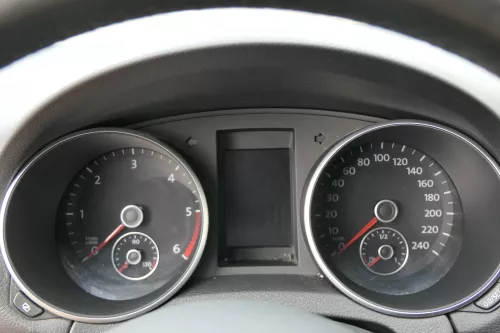 VW Golf 6 5K Tachometer Kombiinstrument 5K0920860J  230.000km TDI Diesel (180590)