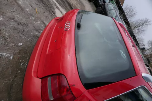 Audi A4 B5 Avant Facelift Heckklappe Klappe hinten rot LY3H Facelfit Scheibe (180695)