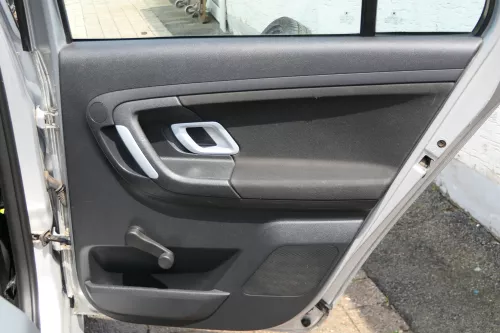 1x Skoda Fabia 5J Kombi Combi Türverkleidung Verkleidung Tür hinten rechts Griff (180764)