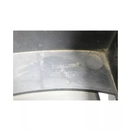 VW Passat 3C Mittelarmlehne Armlehne Fach Deckel Leder schwarz (181060)