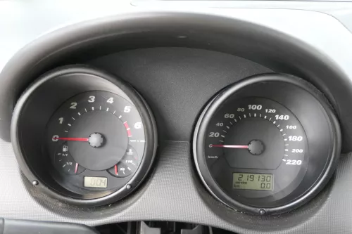 Arosa Tacho Tachometer Kombiinstrument 219.000km 6H0920800A Benziner1.0 50PS AUC (181096)