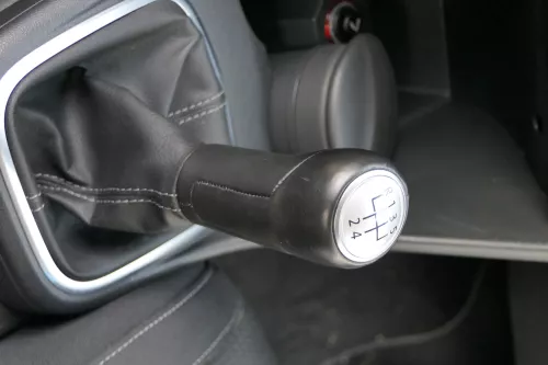 Polo 6R 6C Schaltknauf Schaltsack Schaltknüppel schwarz 5-Gang Leder  TOUR