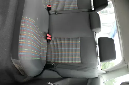 VW Polo 9N 9N3 Sitz Rückbank Sitzfläche Sitze 3 Punkt Gurt hinten mit Kopfstütze (181307)
