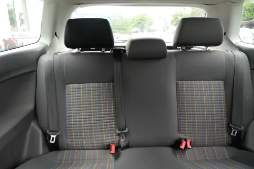 VW Polo 9N 9N3 Sitz Rückbank Sitzfläche Sitze 3 Punkt Gurt hinten mit Kopfstütze (181307)