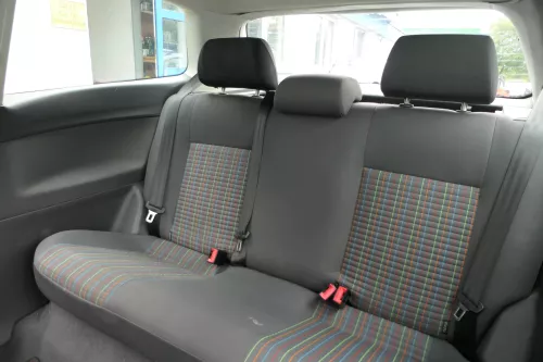 VW Polo 9N 9N3 Sitz Rückbank Sitzfläche Sitze 3 Punkt Gurt hinten mit Kopfstütze (181307)