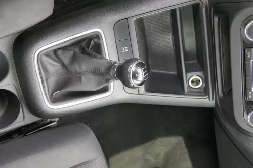 VW Golf Plus 5M Schaltknauf Schaltsack Schaltung Schaltknüppel 5-Gang 5M0711113R (181364)
