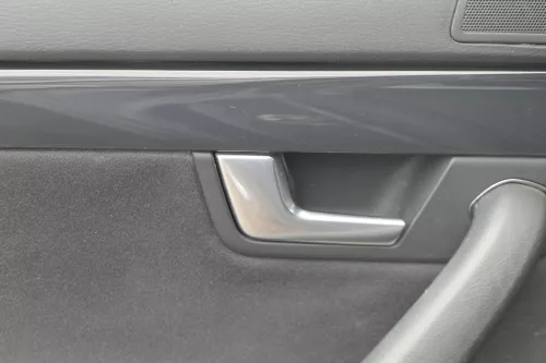 1x A4 8E B6 Türverkleidung Verkleidung Tür hinten links soul schwarz (181406)