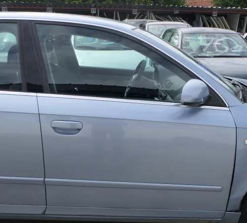 Audi A4 B7 8E Tür vorne rechts Kombi+Limo + Rahmen blau LY5J (181547)