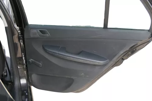 1 x Skoda Fabia 6Y Türverkleidung Verkleidung Tür hinten rechts schwarz onyx